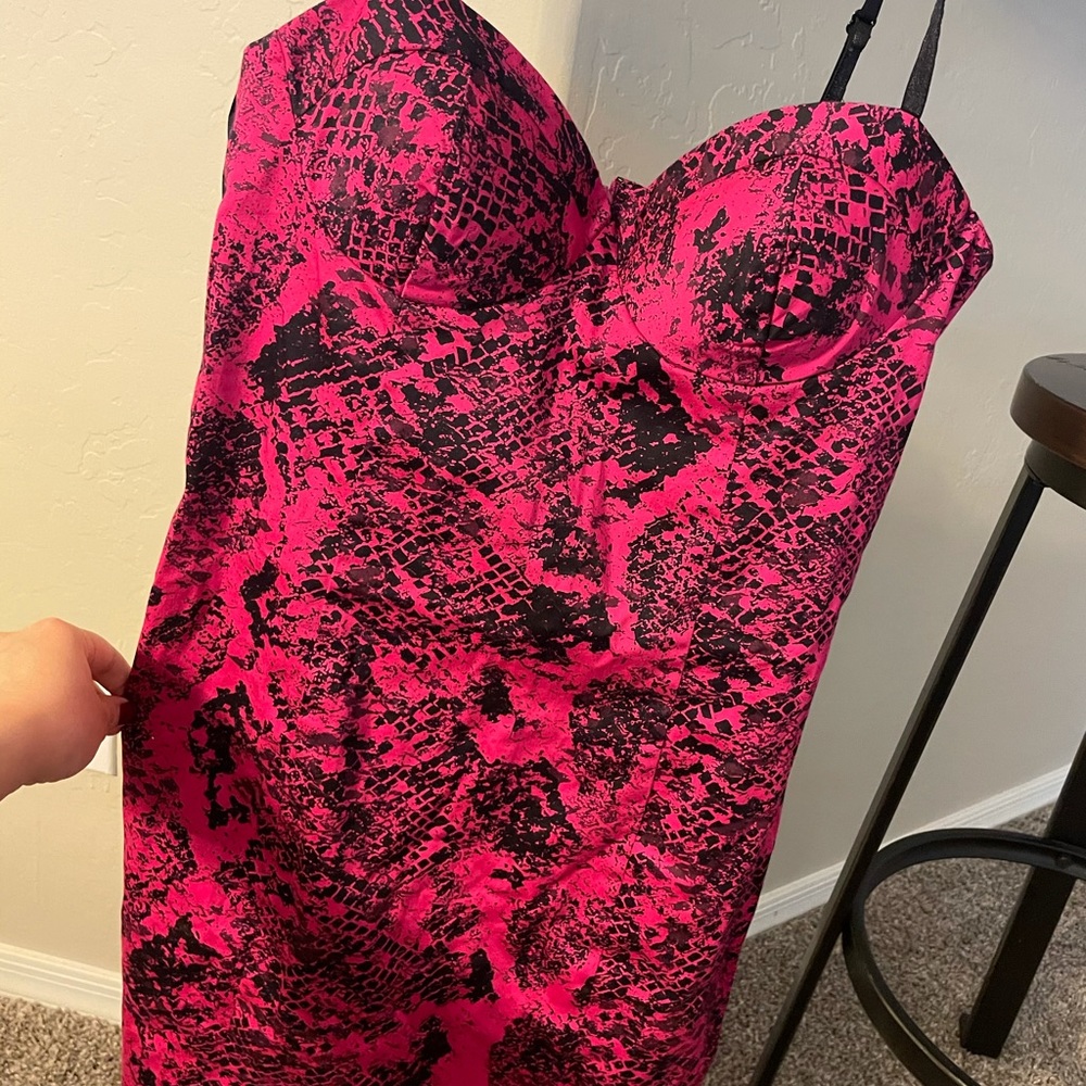 Guess Dress - Picture 3 of 3